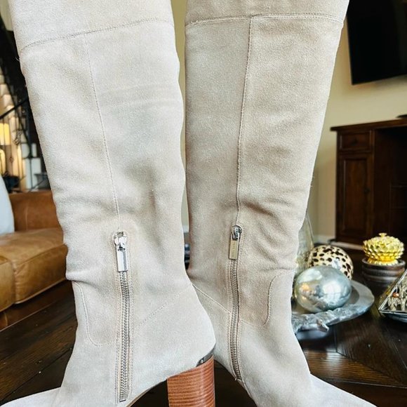 Boots Michael Kors size 8  BEIGE, HIGH SUEDE. - Picture 9 of 12
